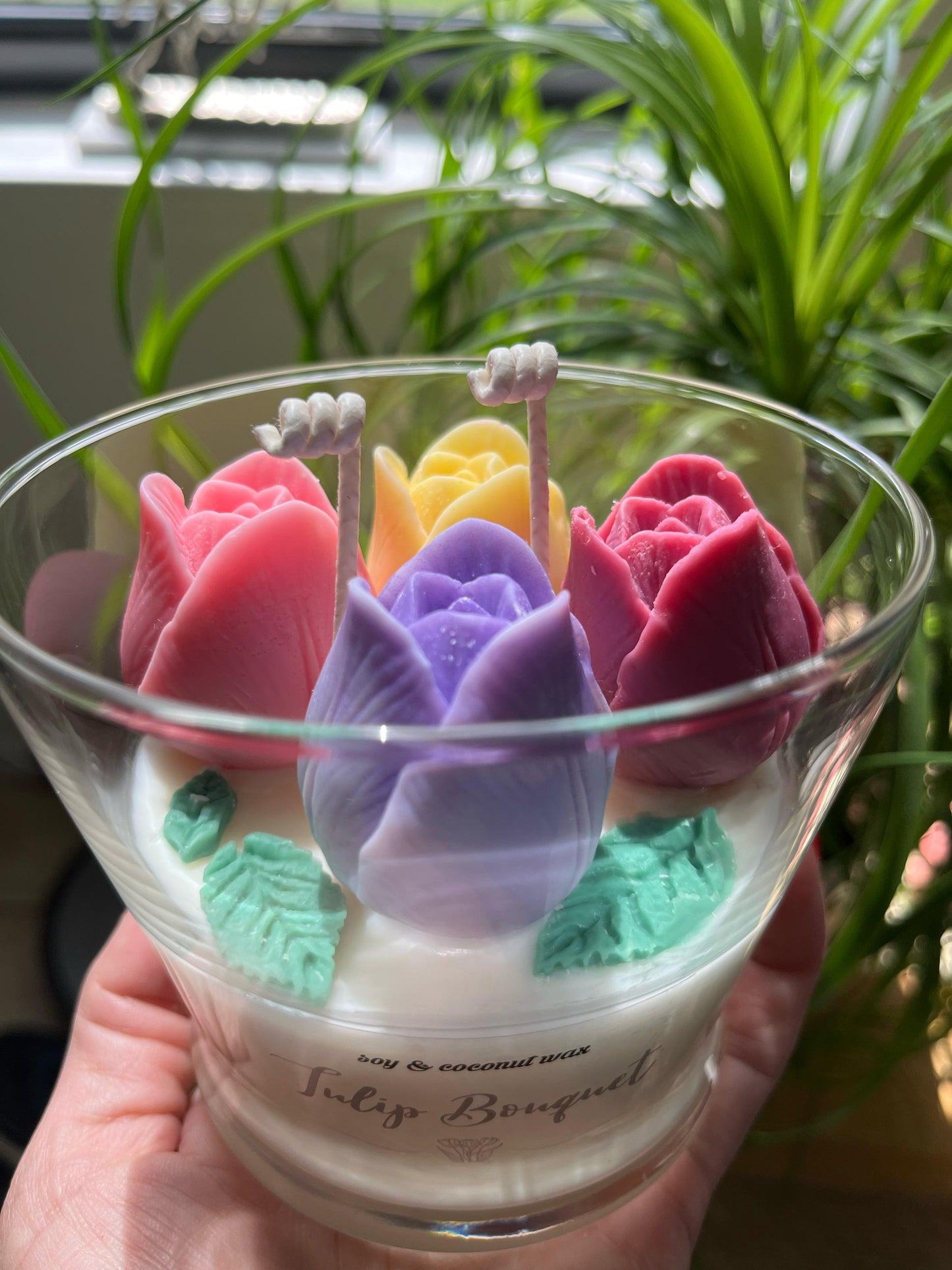 Floral Candle - Tulip Candle- Coconut and soy wax - Spring candle