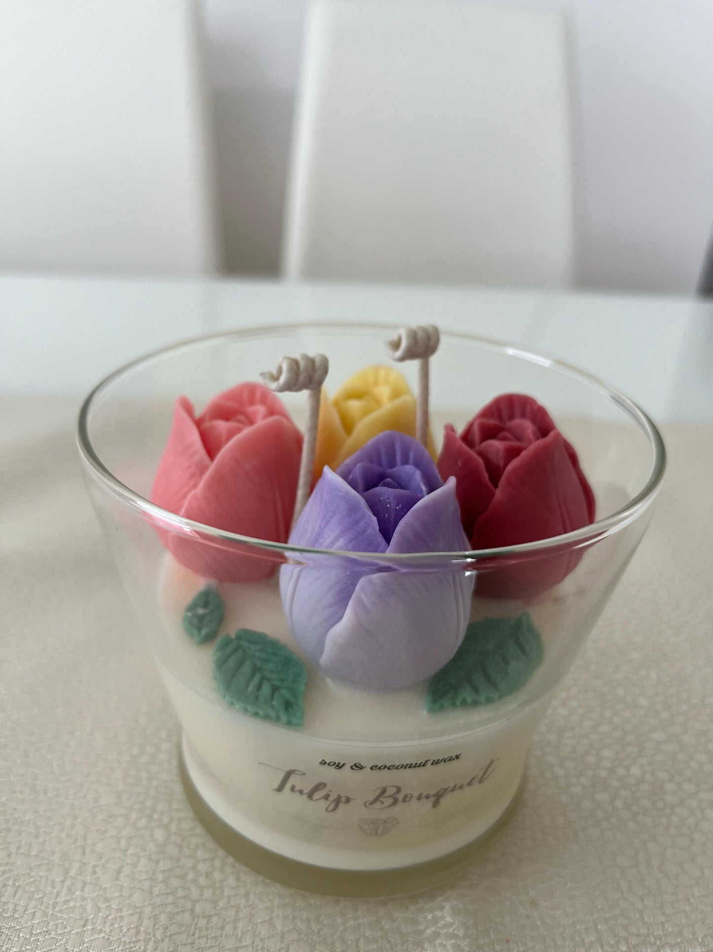 Floral Candle - Tulip Candle- Coconut and soy wax - Spring candle