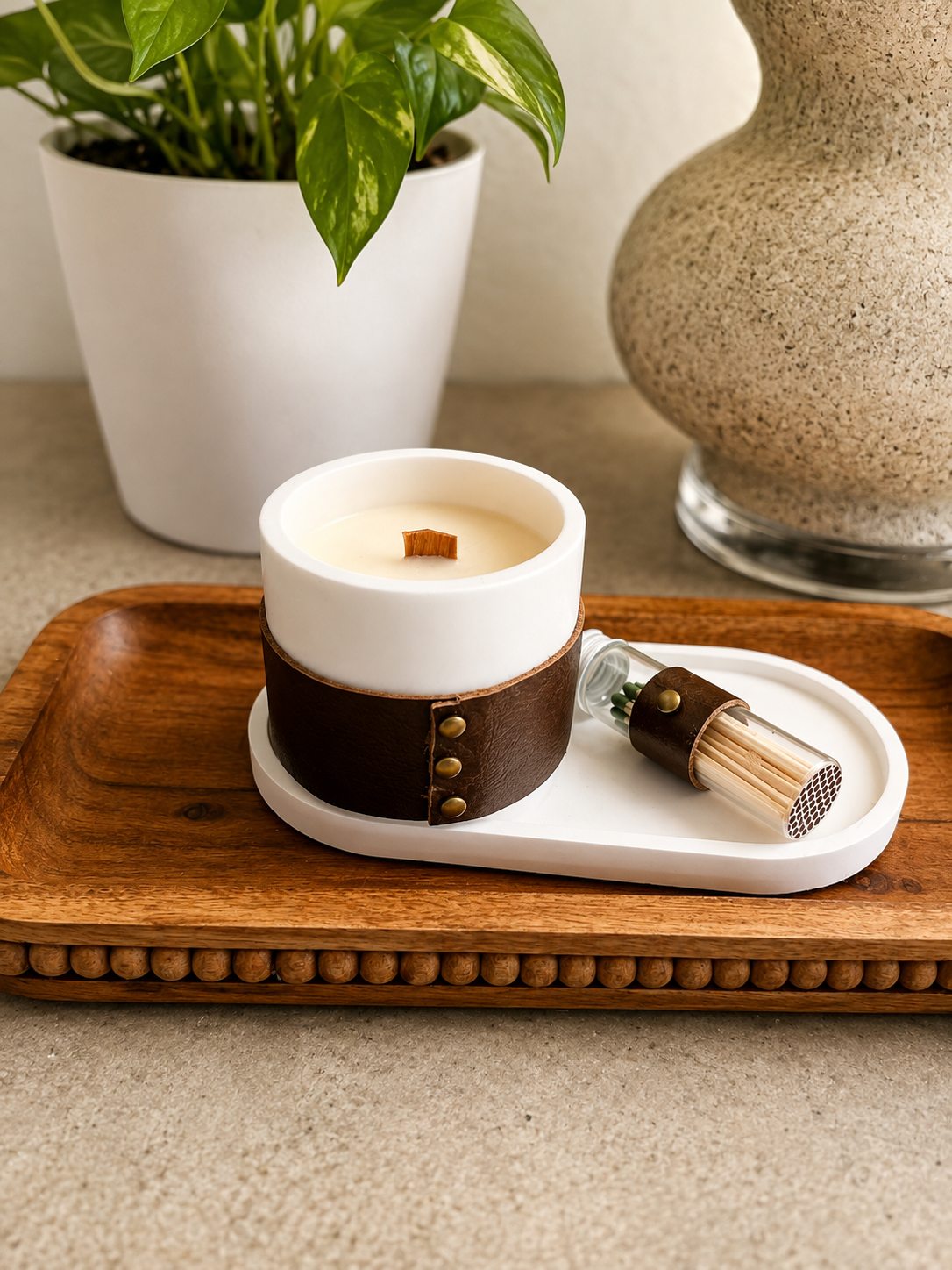 Handcrafted Candle & Tray Set with Leather Details | Modern Home Decor
