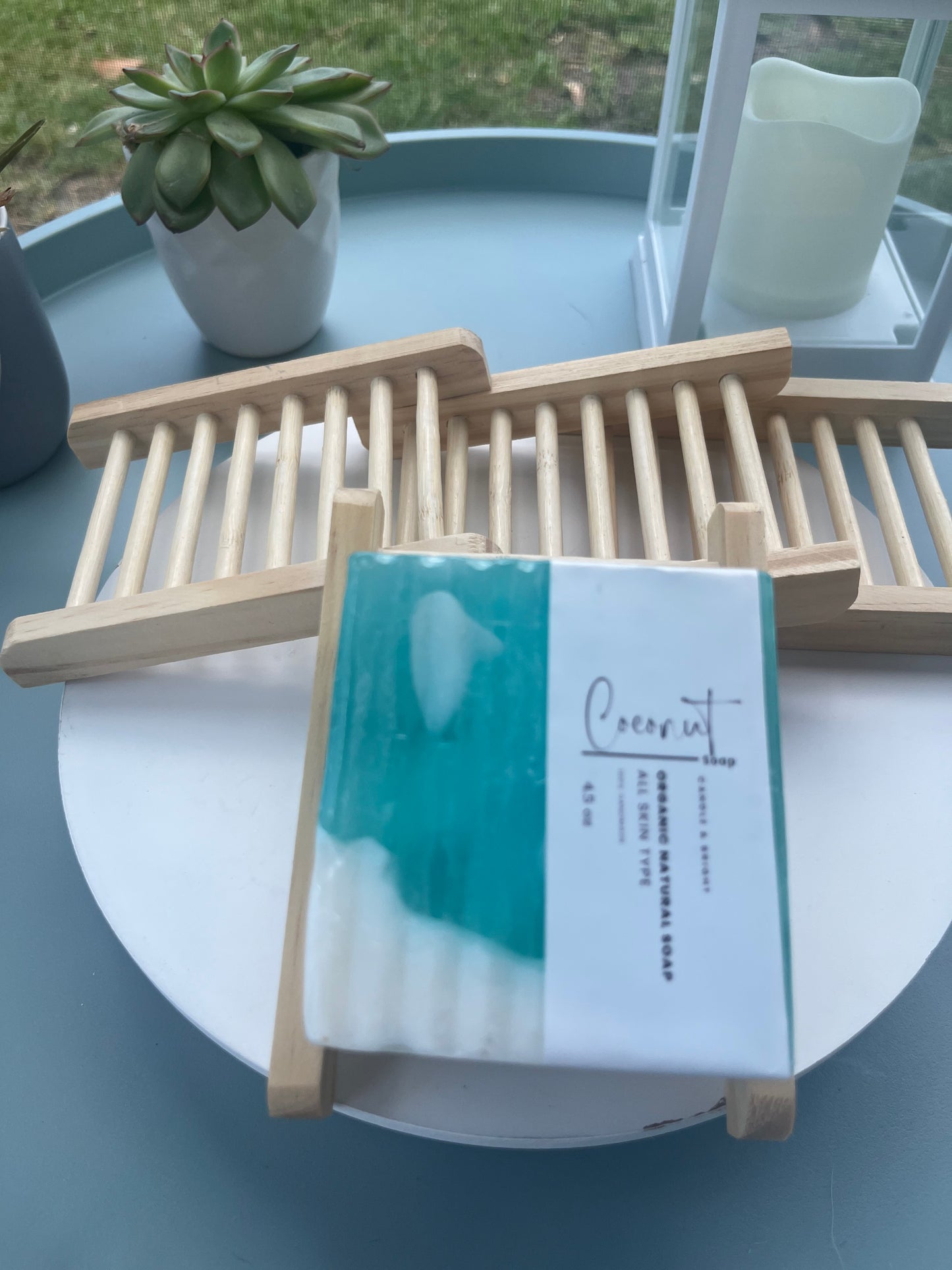 Bamboo soap dish