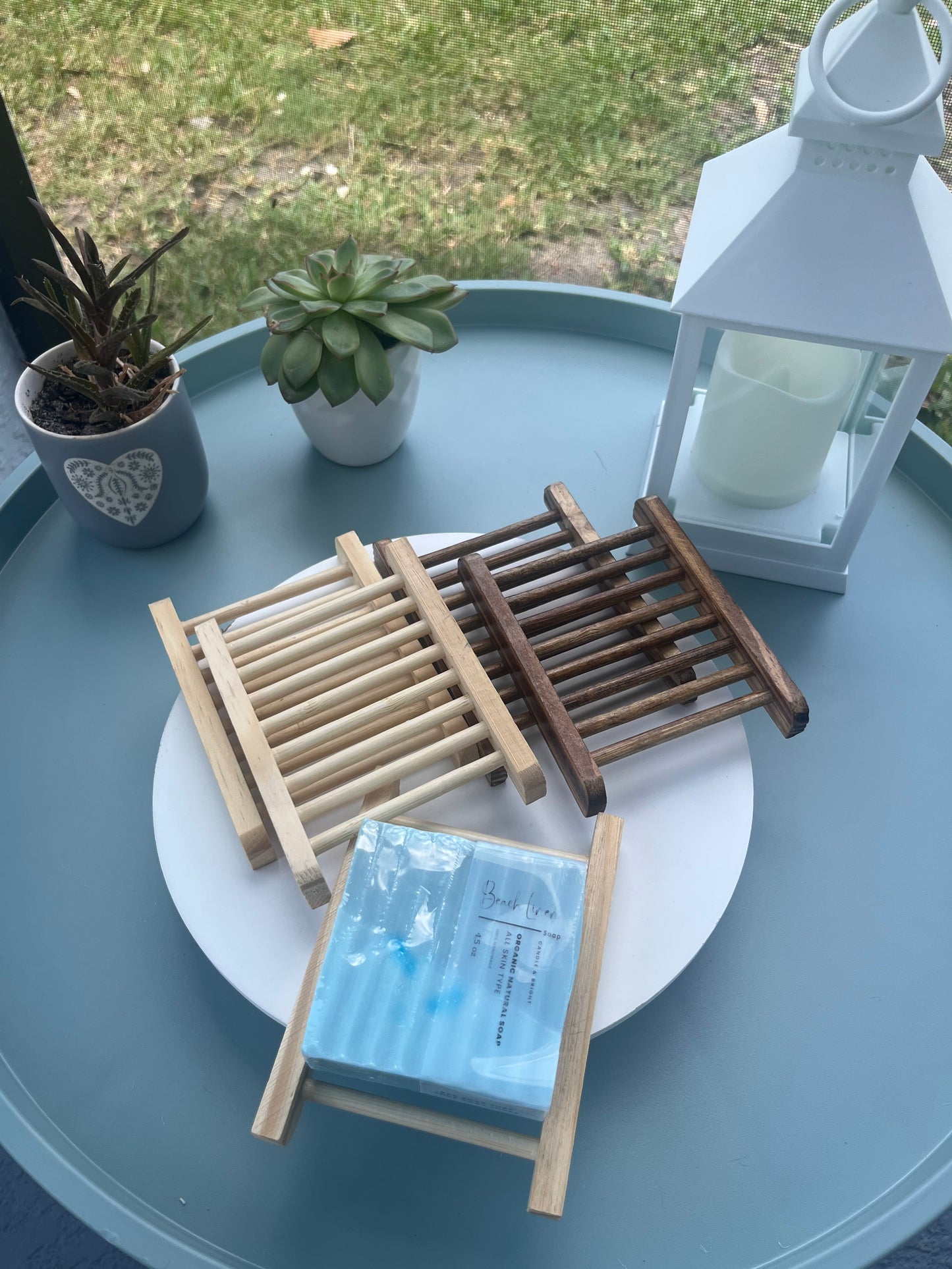 Bamboo soap dish